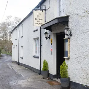 Gasthof Fox And Hounds Llancarfan, Barry